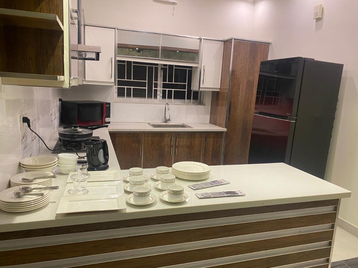 Luxury Guest House In Bahria Town Равалпинди Екстериор снимка